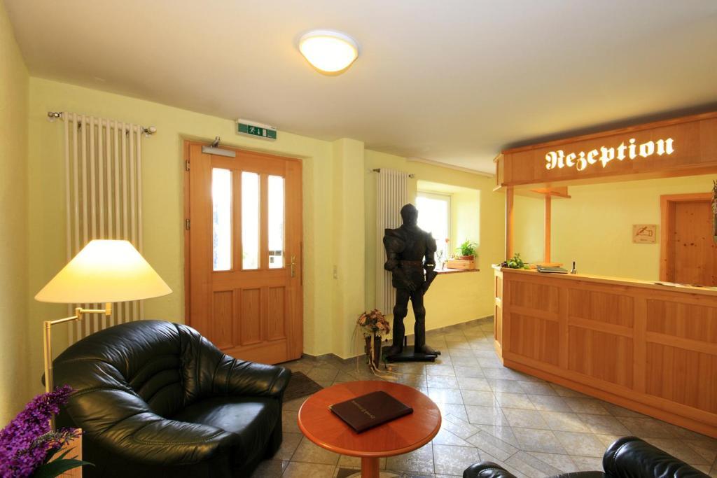 Hotel Trasen Waldkraiburg Extérieur photo