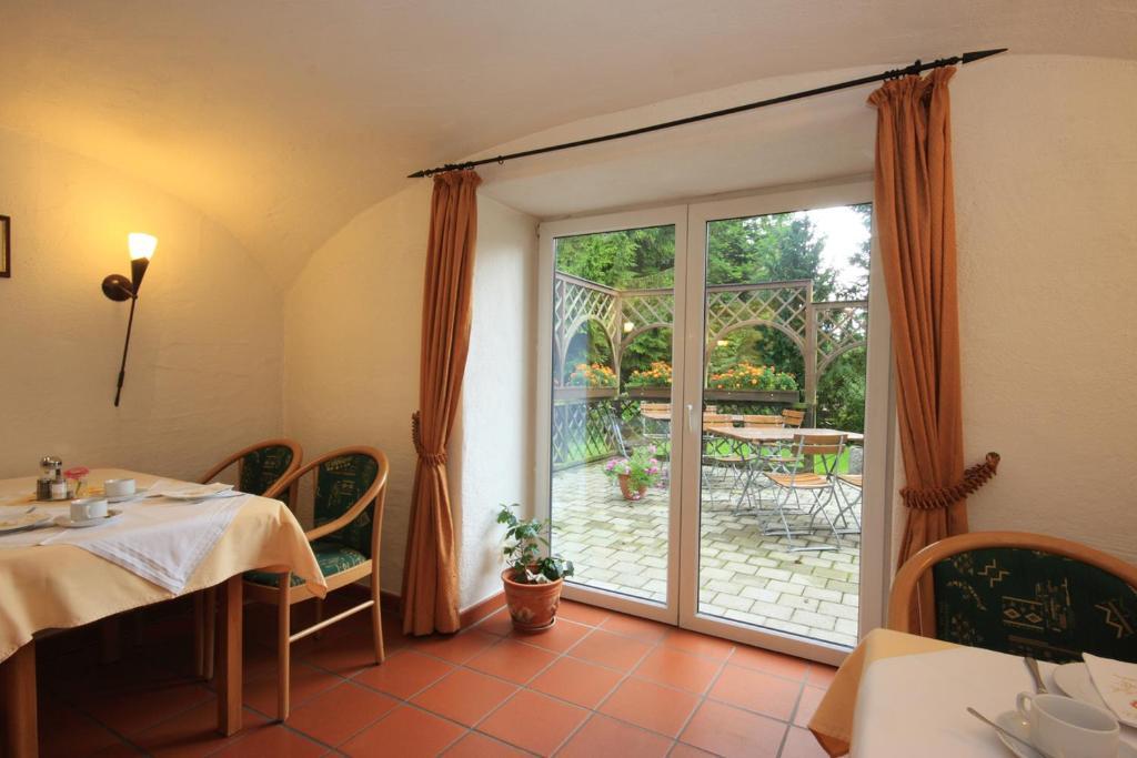Hotel Trasen Waldkraiburg Extérieur photo